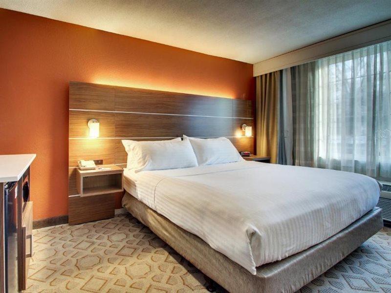 Holiday Inn Poughkeepsie By Ihg Eksteriør billede