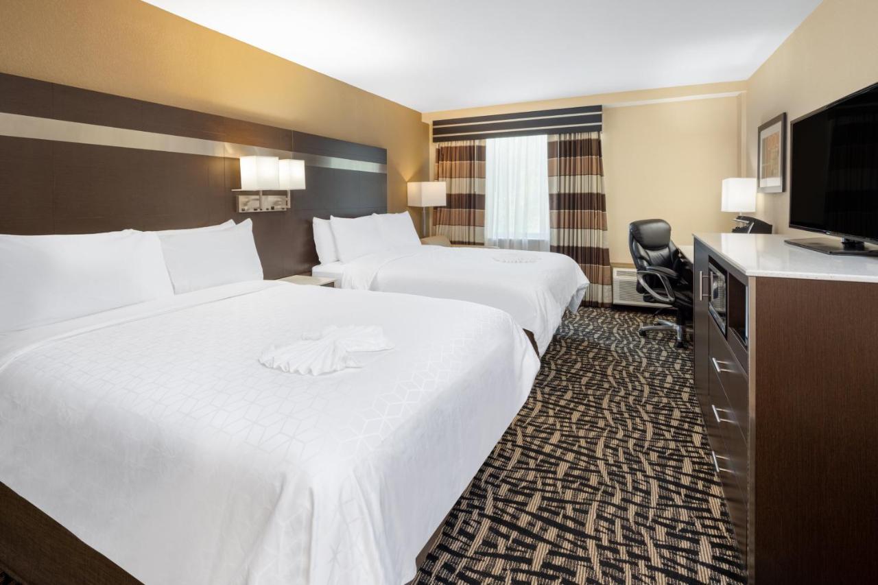 Holiday Inn Poughkeepsie By Ihg Eksteriør billede